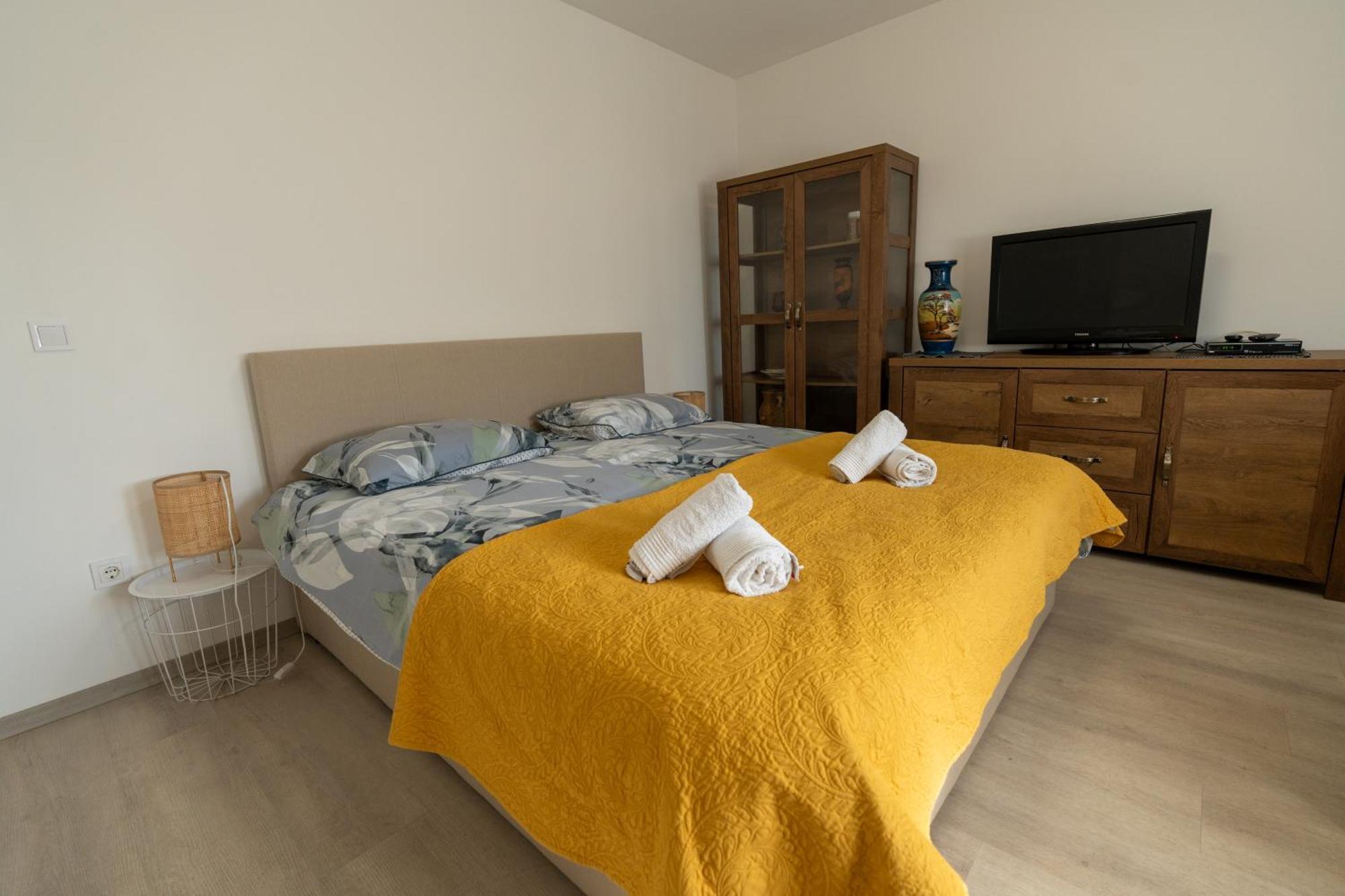Two-Bedroom Apartment Rea In Rovinj Eksteriør billede