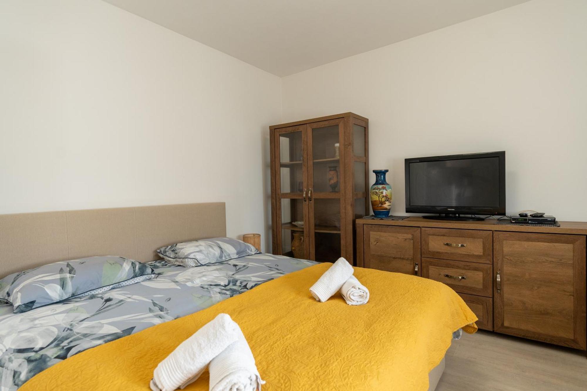 Two-Bedroom Apartment Rea In Rovinj Eksteriør billede