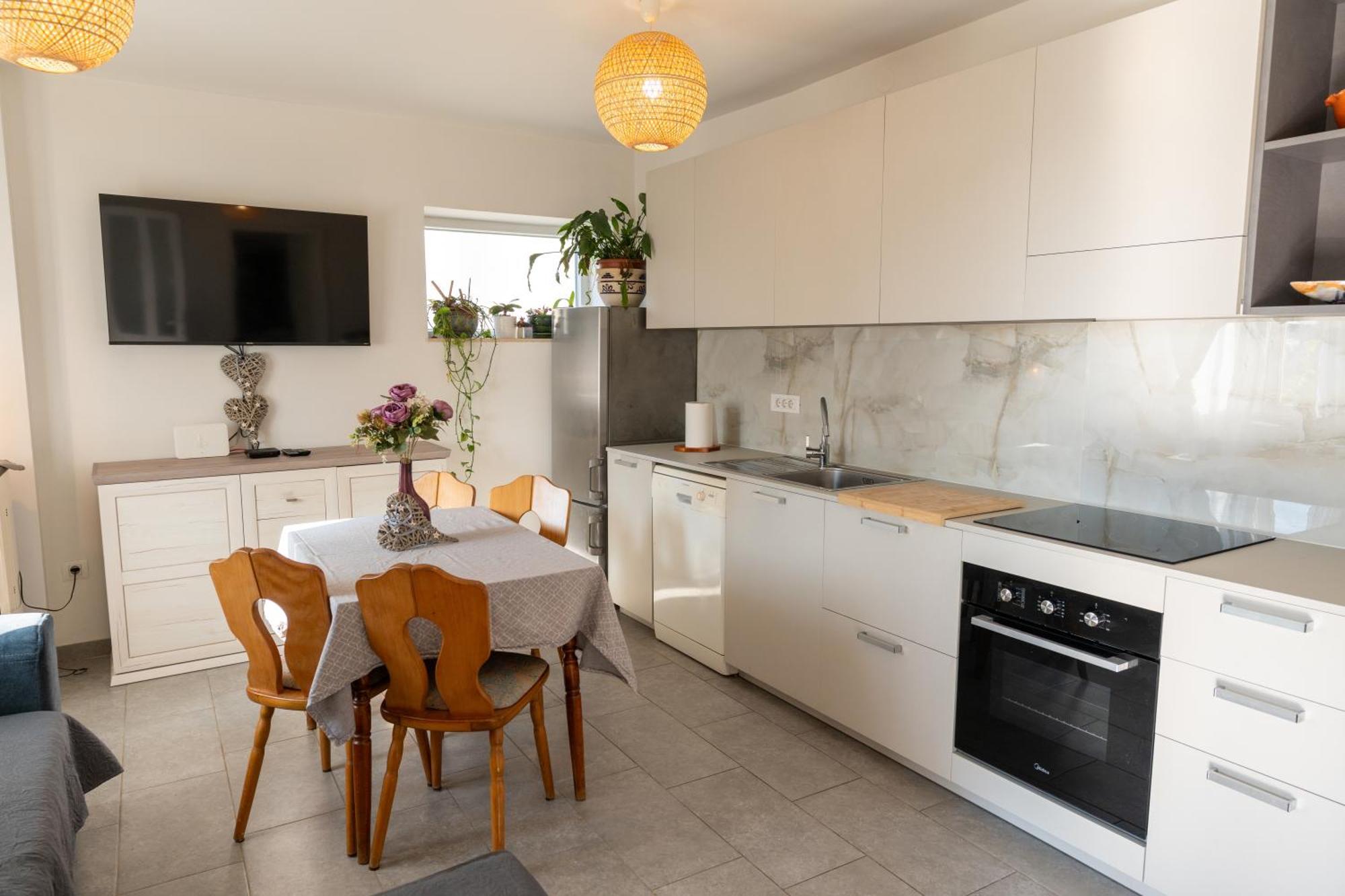Two-Bedroom Apartment Rea In Rovinj Eksteriør billede