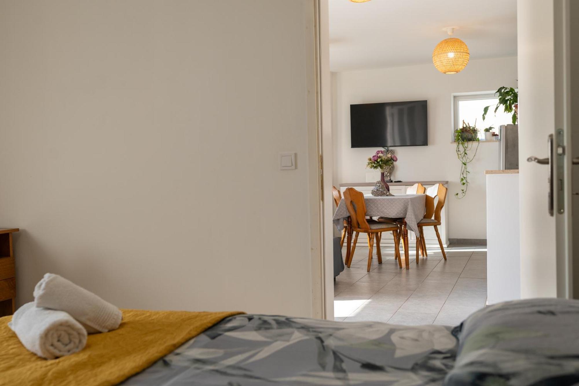 Two-Bedroom Apartment Rea In Rovinj Eksteriør billede