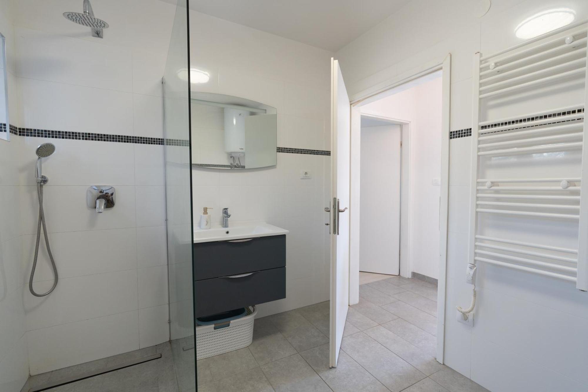Two-Bedroom Apartment Rea In Rovinj Eksteriør billede